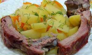 Картофель с копчеными ребрышками в духовке рецепт с фото пошагово