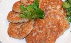 Ленивые беляши: готовим пышные оладьи с мясным фаршем